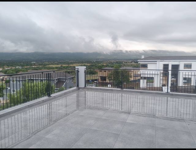 4 BEDROOM HOUSE FOR SALE IN XANADU ECO PARK